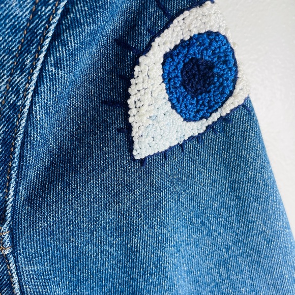 New listing item! Check it out! - Picture 2 of 11